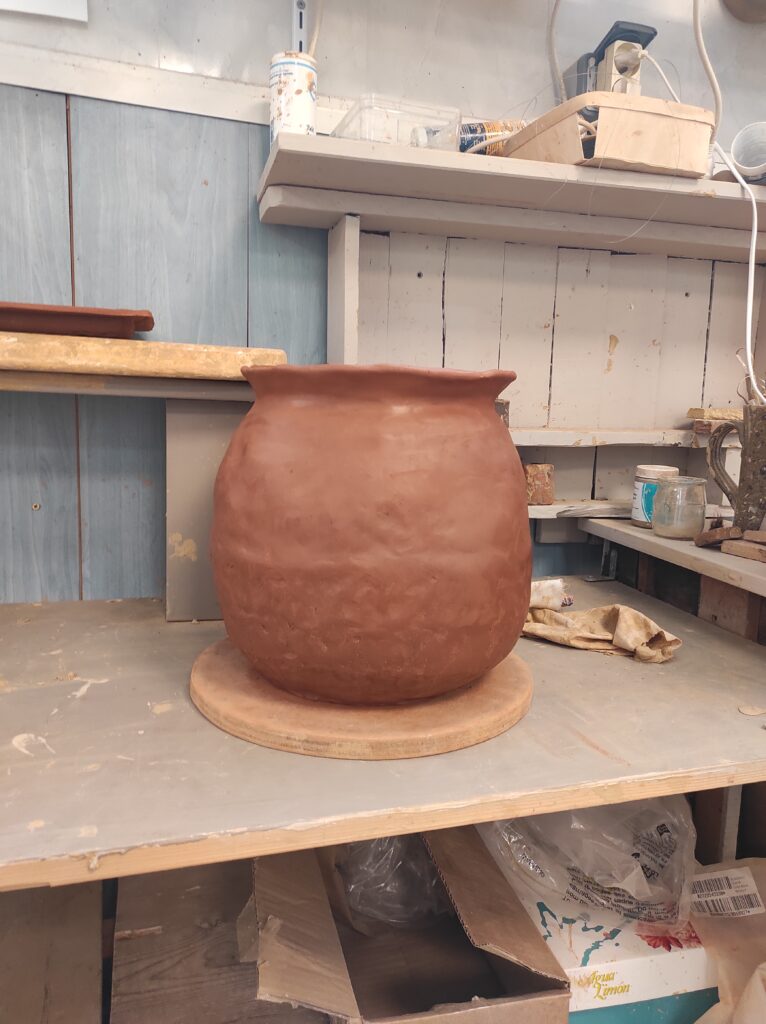 la maison de nous, poterie, céramique, terre cuite, modelage colombin, artisanal, fait main, argile