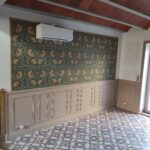 la maison de nous, création, sur mesure, menuiserie, ébénisterie, chambranle, cimaise, plinthe, soubassement, moulures