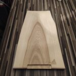 la maison de nous, planche à découper en frêne olivier, bois, menuiserie, ébénisterie, création