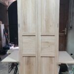 la maison de nous, porte en chêne, porte de placard à panneaux, menuiserie, ébénisterie, sur mesures, création